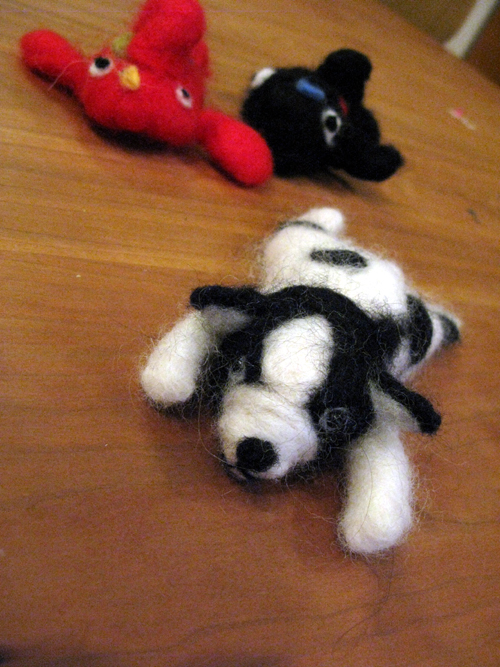 フェルト犬